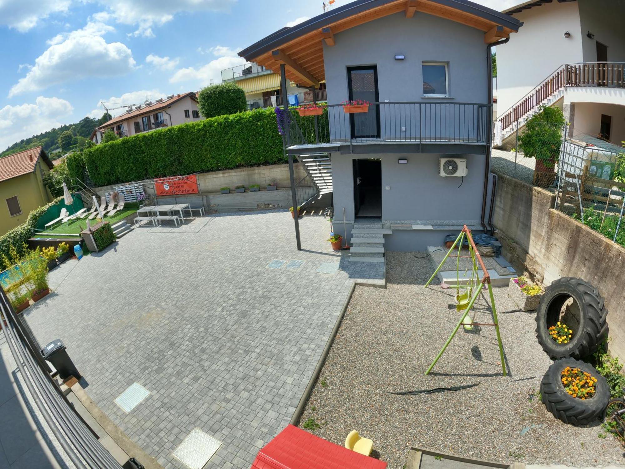 Апартаменти Casa Charlie Arcisate Номер фото
